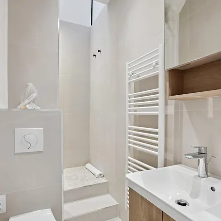 Apartment Bluestay 818 - Superb In *